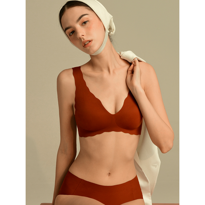 Belle Full-coverage Plunge Bralette in Periwinkle