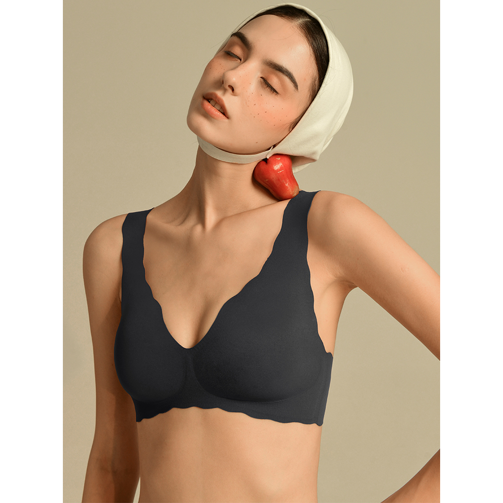 Belle Full-coverage Plunge Bralette in Periwinkle