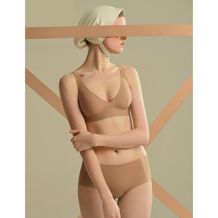 Bonnie Wireless Soft Plunge Bra in Avocado