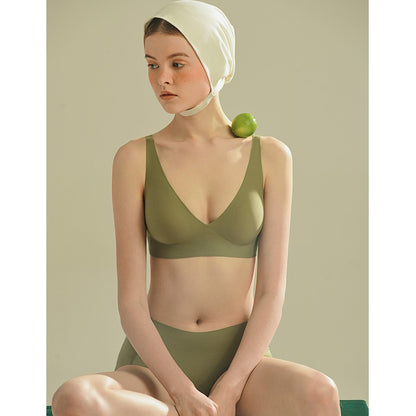 Bonnie Wireless Soft Plunge Bra & Underwear Set in Sand